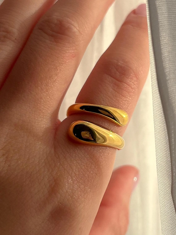 Golden Mirage Loop Ring – Gold-Plated Brilliance with a Sculpted Twist | Heerglam Jewellery